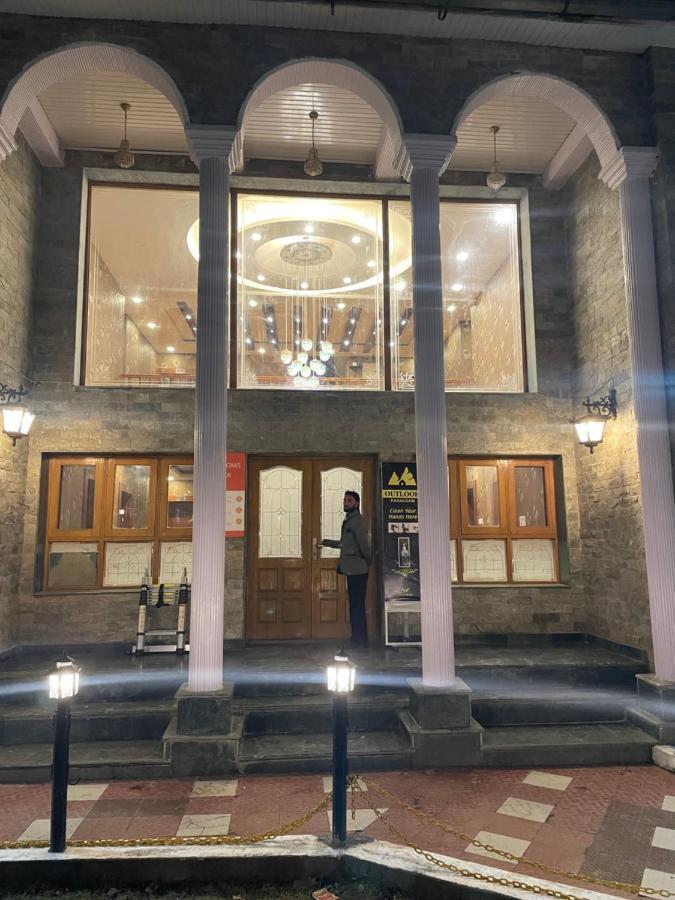 Hotel Outlook Pahalgām Eksteriør bilde